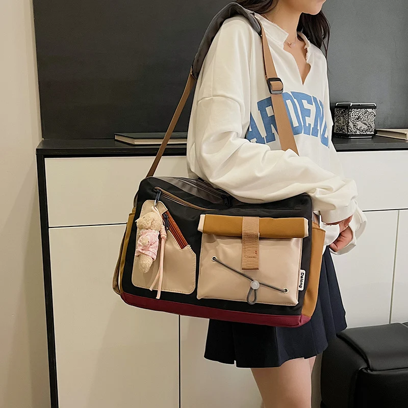 Versatile Utility Travel Multi-Pocket Bag Stornfield