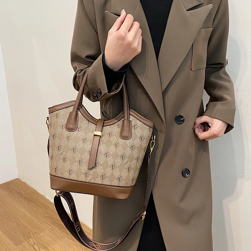 Designer Monogram Tragetasche