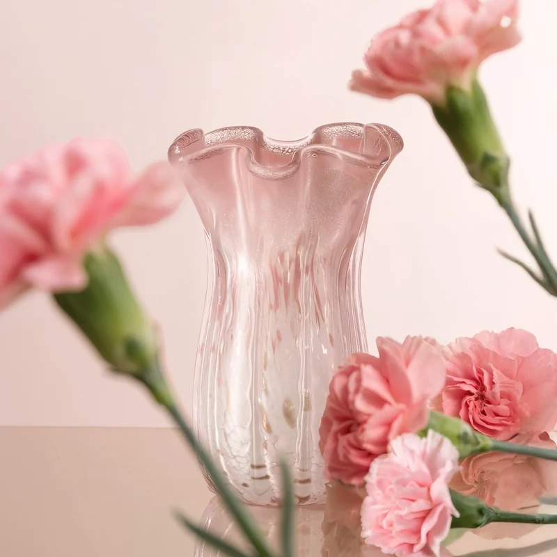 Skulpturale gewellte Kunstglas Dekovase Karnz