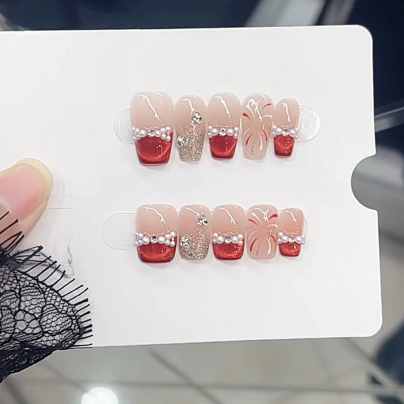 Elegantes dekoratives Press-On-Nagelset Karnz 1787296150