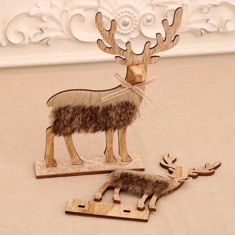 Decorative Wooden Reindeer Figurines Stornfield