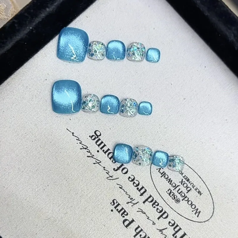 Künstlerisches Glitter Press-On Nagel Set Karnz