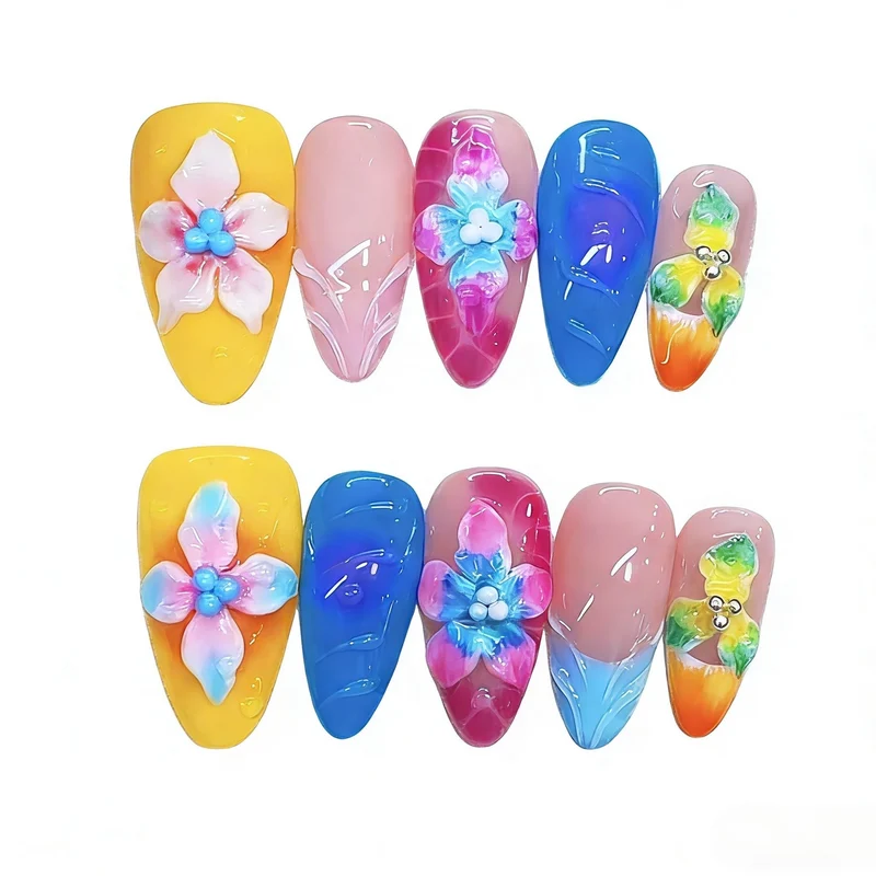 Künstlerisches Floral Press-On Nail Art Set Karnz