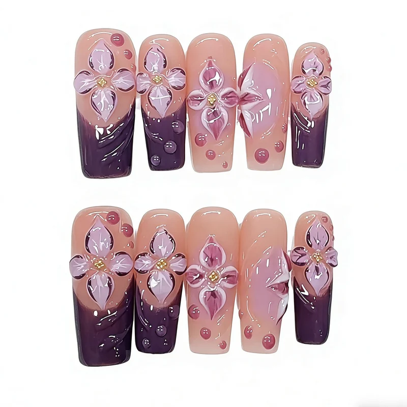 Künstlerisches florales Design Press-On Nägel Karnz