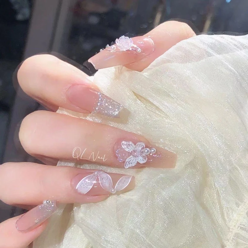Künstlerisches Floral-Design Press-On Nagelset Karnz