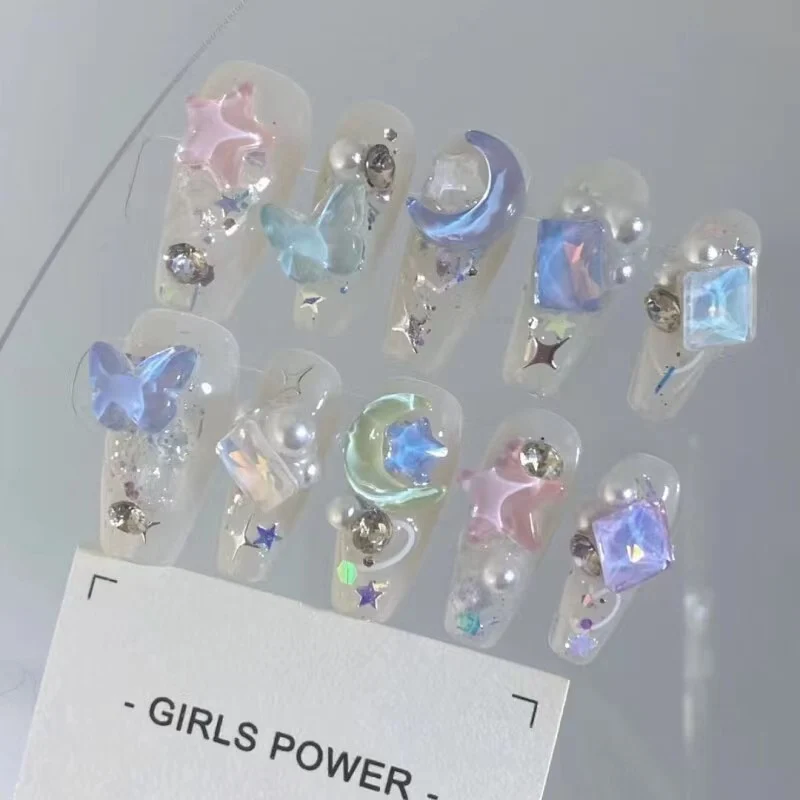 Künstlerisches 3D Schmetterling Press-On Nagelset Karnz
