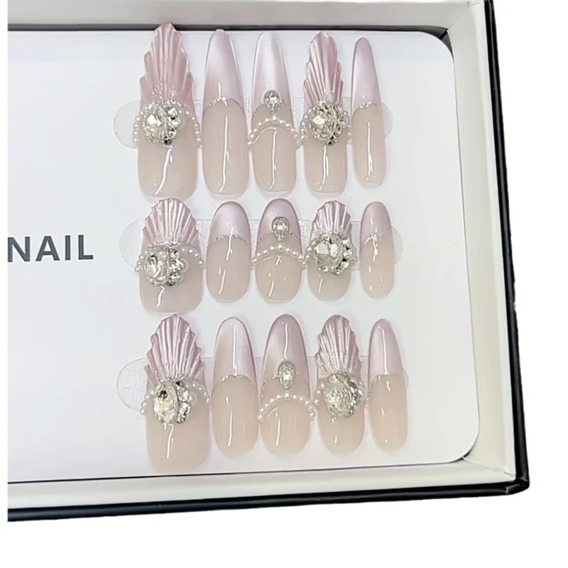 3D Dekorative Press-On Nagelset Karnz