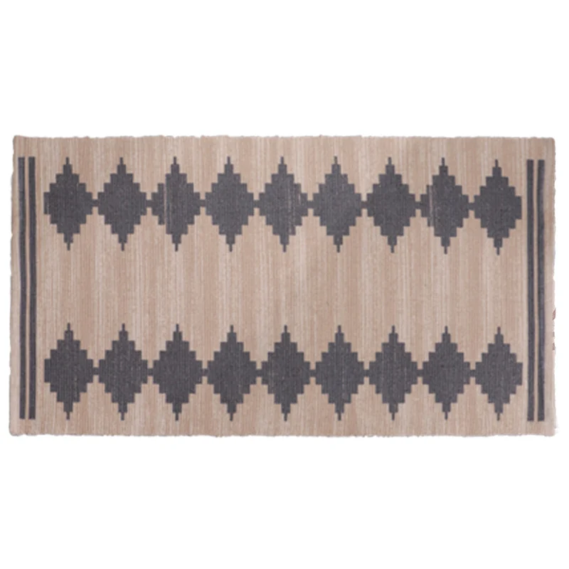 Flat-woven decorative living room rug with geometric ethnic medallion Stornfield