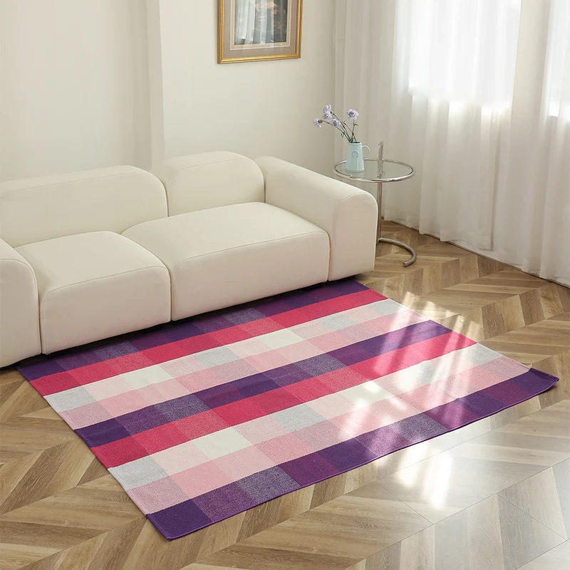 Striped flat woven carpet for living room with low pile and modern striped pattern Stornfield