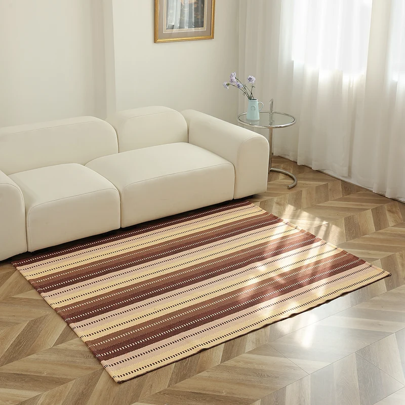Striped flat woven carpet for living room with low pile and modern striped pattern Stornfield