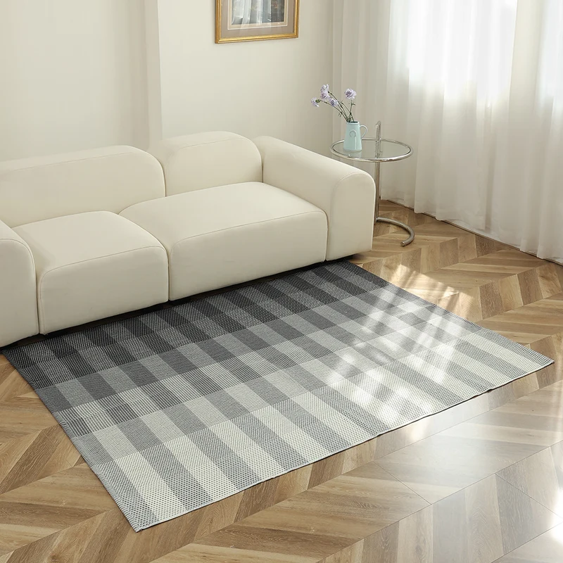Striped flat woven carpet for living room with low pile and modern striped pattern Stornfield