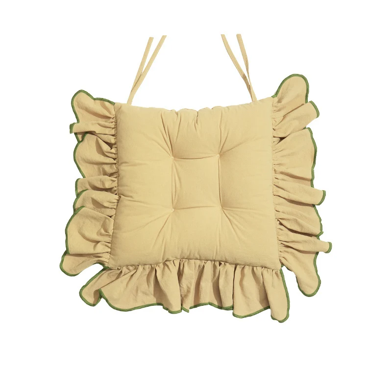 Padded chair cushion with ruffle and ties Stornfield