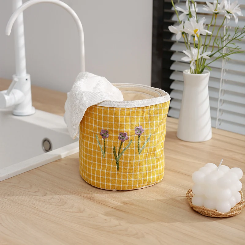 Padded fabric storage basket with Vichy check and embroidered lavender motif Stornfield