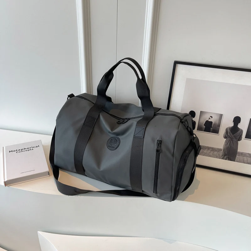 Vielseitige funktionale Sport-Duffel-Tasche Karnz