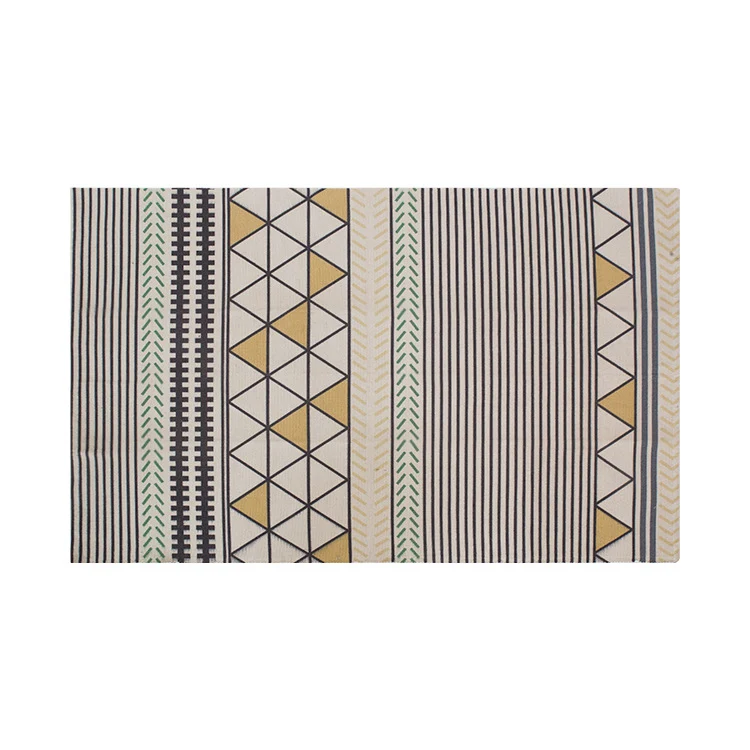 Flat-woven rectangular rug for living and entrance areas with quatrefoil pattern Stornfield