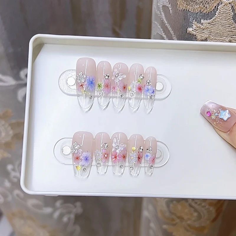 Florale Acrylnägel Set Karnz