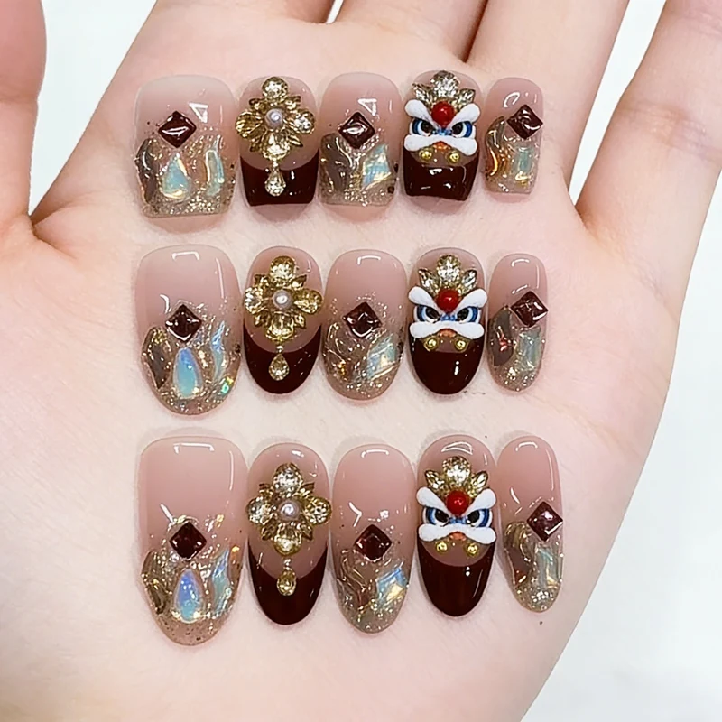 Dekoratives Press-On Nagelkunstset mit 3D-Verzierungen Karnz