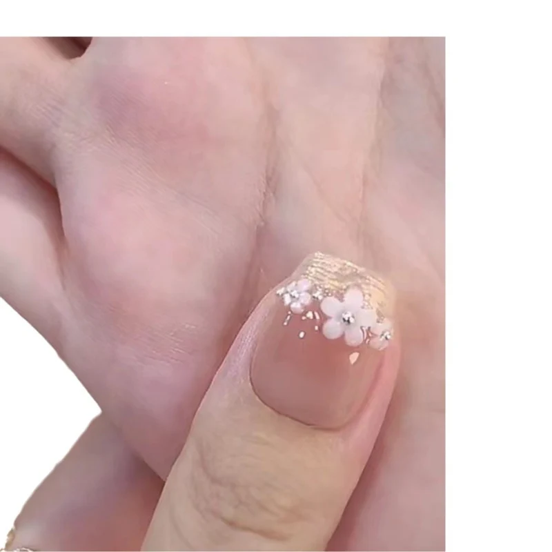 Dekorative 3D Blumen Press-On Nagelkunst Karnz