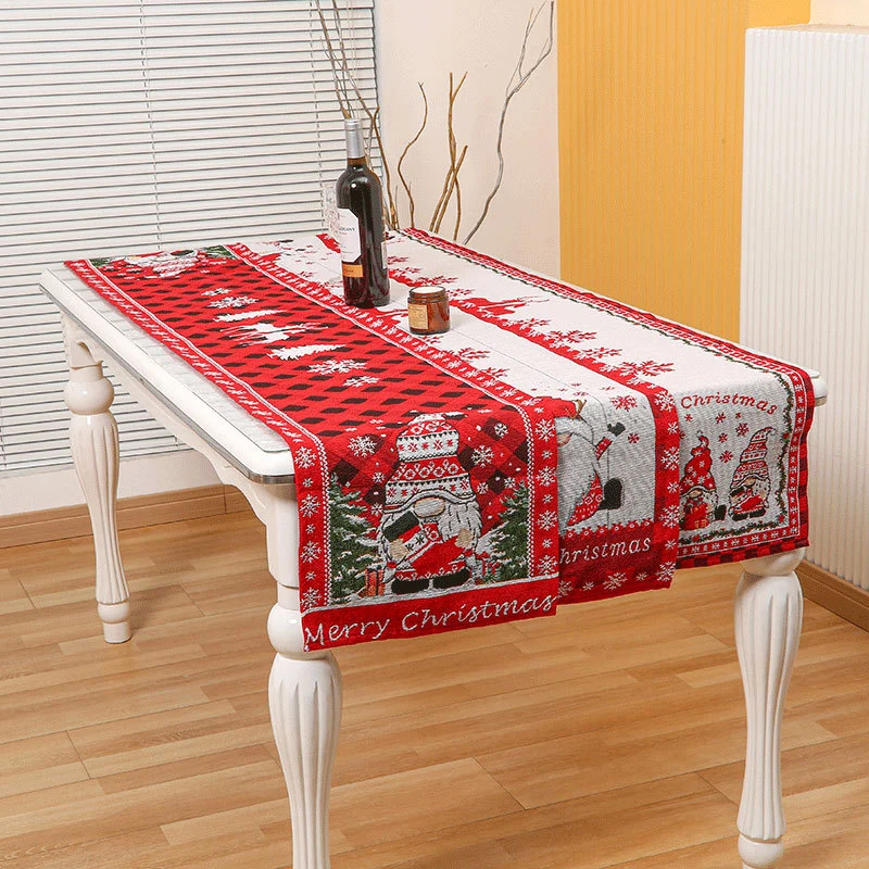 Holiday-Themed Table Runner Stornfield