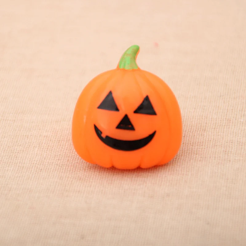 Fun Halloween-Themed Skull Decoration Stornfield