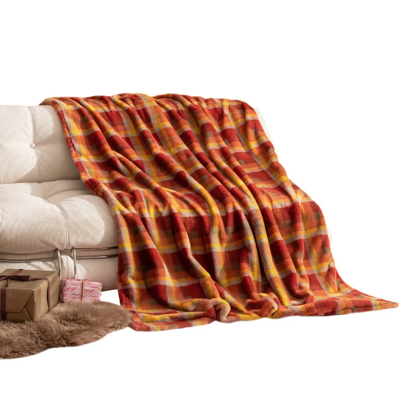 Cozy microfiber throw blanket with checkered pattern, extra soft thermal fleece and light heat effect Stornfield