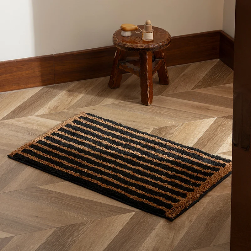 Coconut and polypropylene doormat with non-slip latex backing and striped structure Stornfield