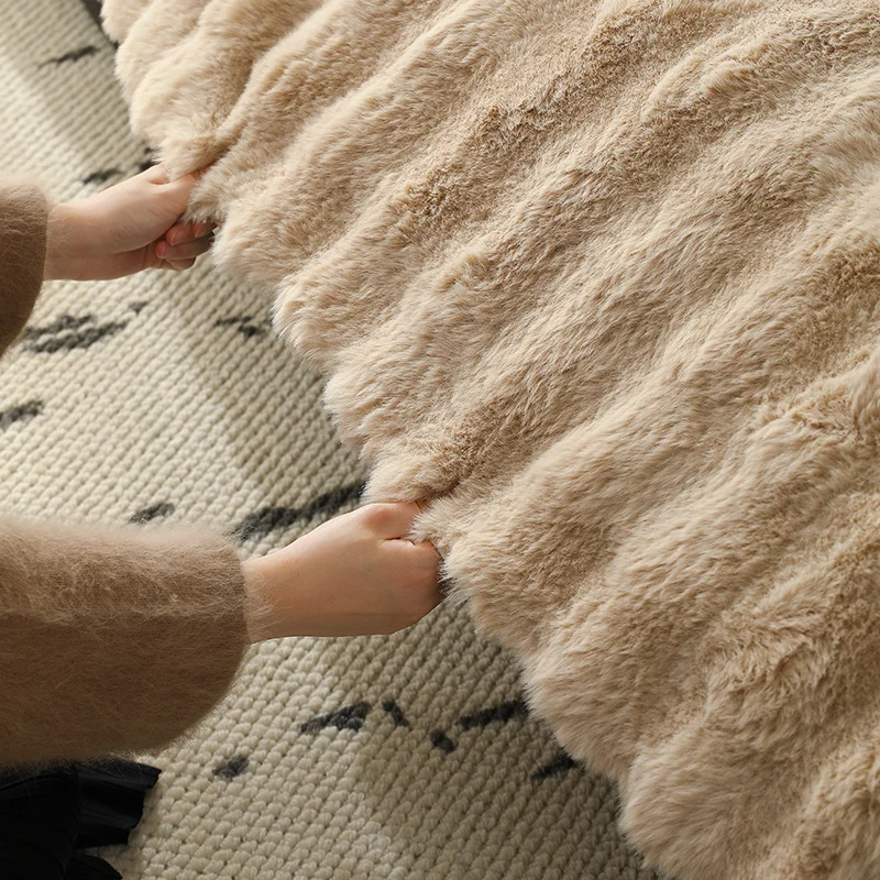 High-pile sofa cover set made of faux fur with seat, back and armrest covers Stornfield