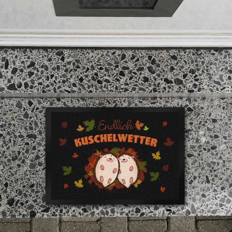 Endlich Kuschelwetter herbstliche Fußmatte in 35x50 cm mit Igelpaar