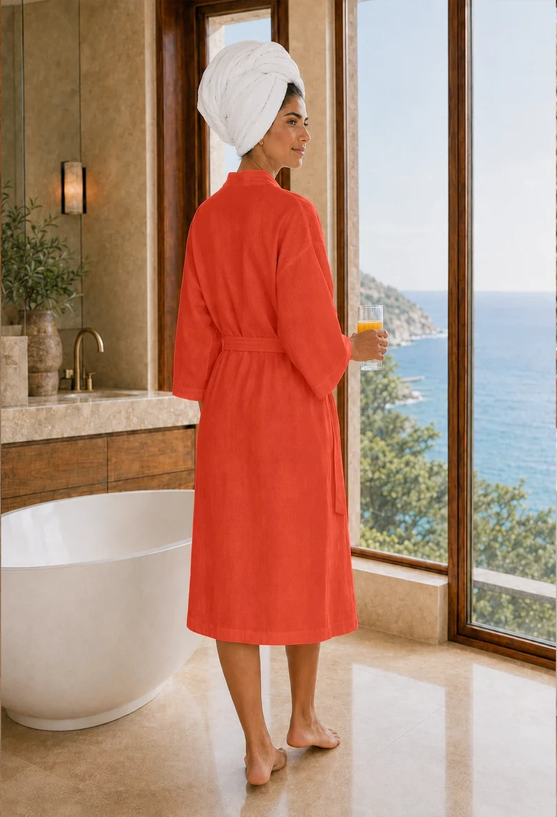 Langer Damen-Bademantel mit Kimono-Kragen aus Leinen in Koralle - Laís