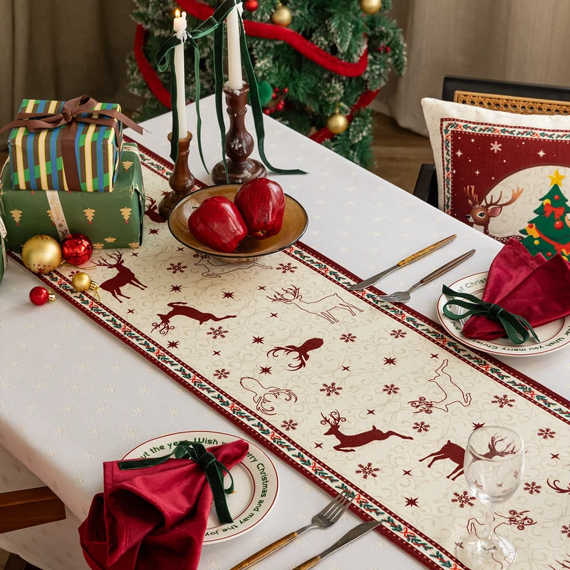 Tischläufer aus Baumwollmischgewebe mit weihnachtlichem Rentier- und Sternmotiv Karnz
