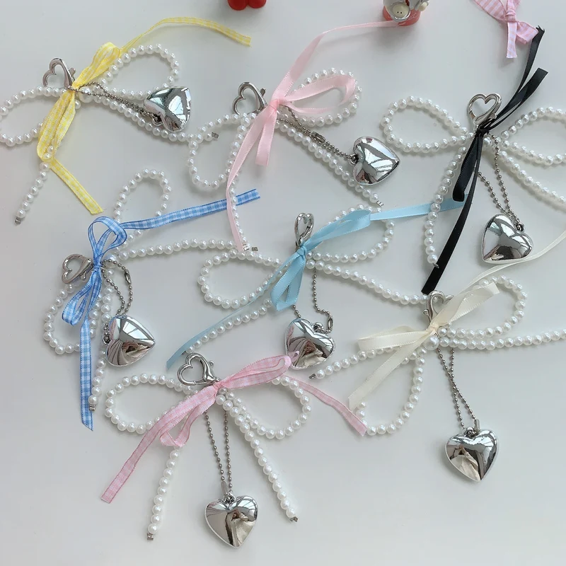 Chic Pearl Heart Keychain Stornfield