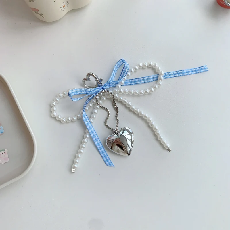 Chic Pearl Heart Keychain Stornfield