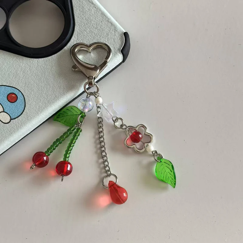 Charming Floral Pendant Keychain Stornfield