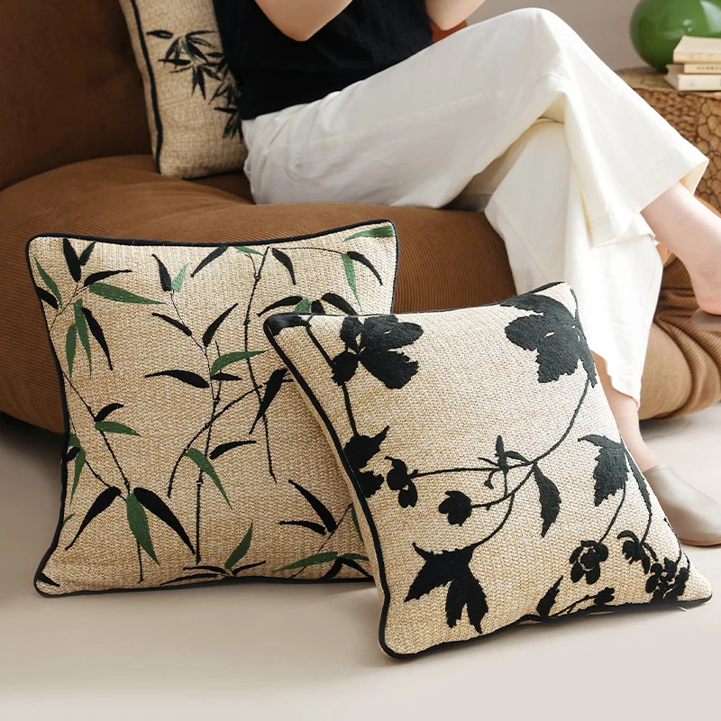 Gewebter dekorativer Kissenbezug mit Bambusblatt-Jacquard und Kontrastpaspel Karnz