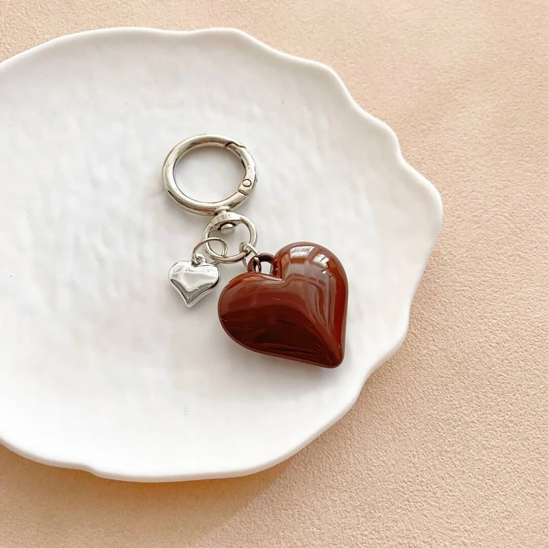 Herzförmiger Charm Schlüsselanhänger Karnz