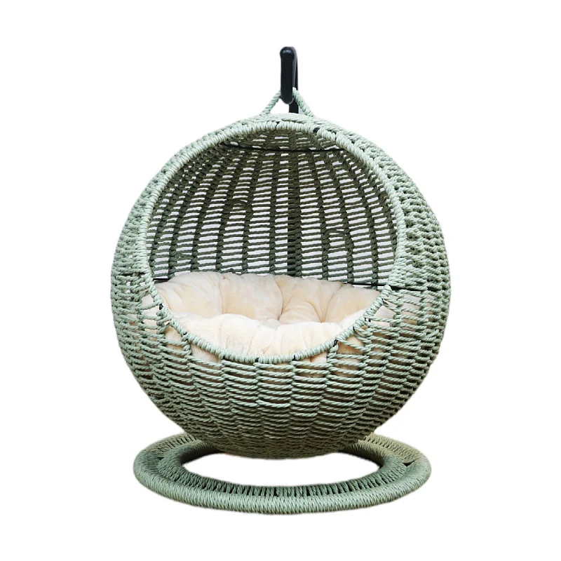 Bequemer Hängesessel aus Rattan Karnz