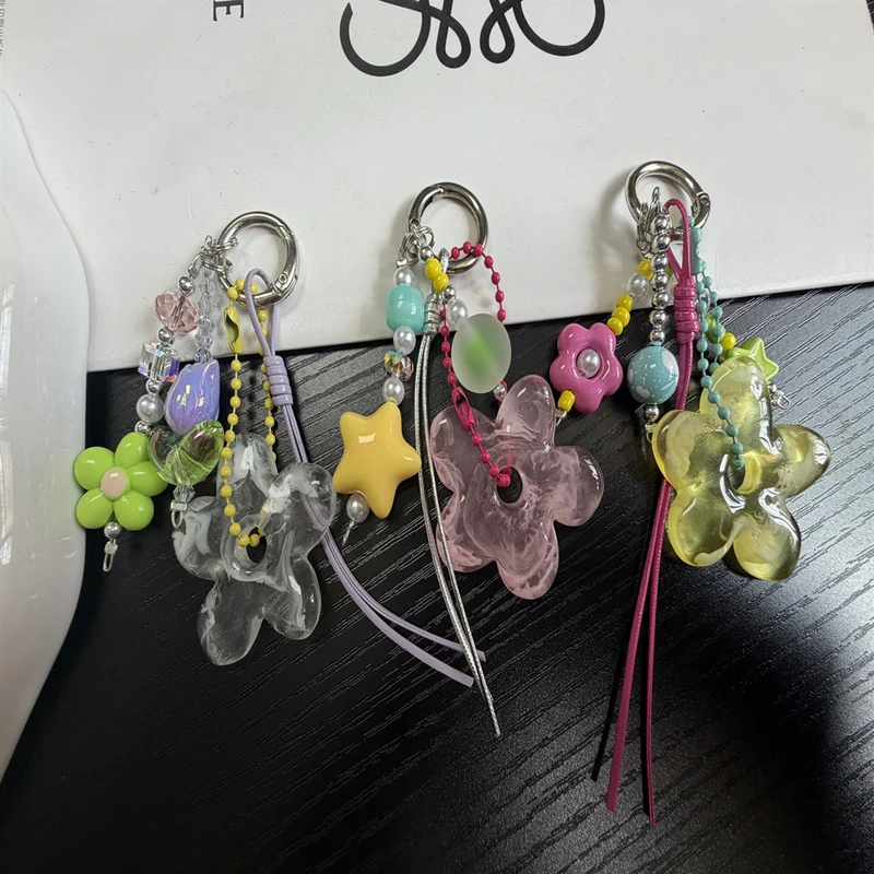 Farbiger Floral Charm Schlüsselanhänger Karnz