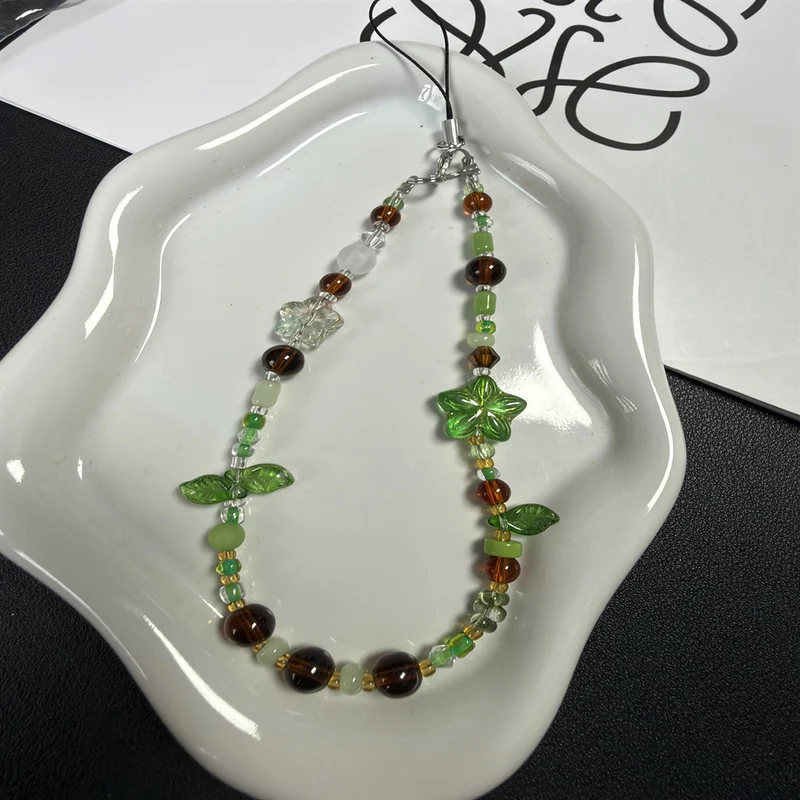 Beaded Floral Charm Telefon Halsband Karnz