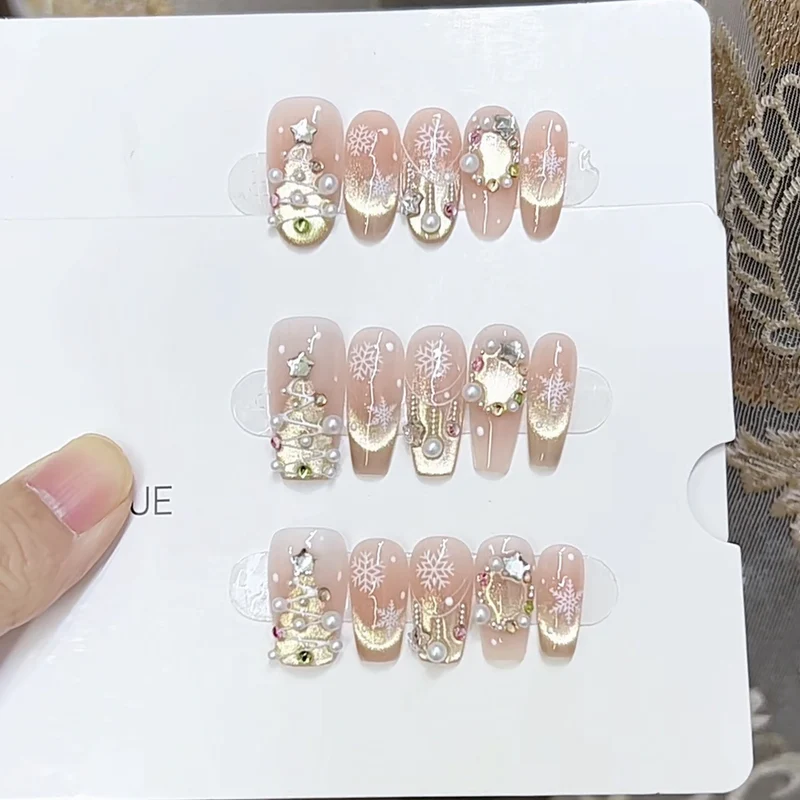 Festive Holiday-Themed Press-On Nails Set Stornfield