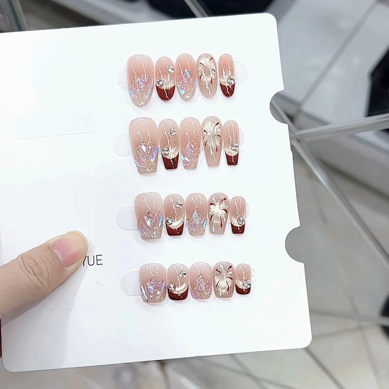 Fashionable Press-On Nails Stornfield