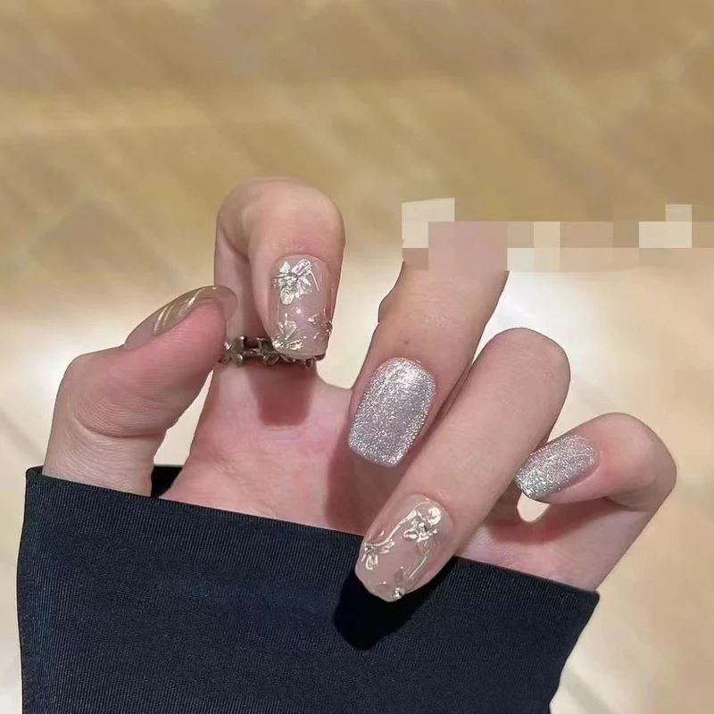 Elegant Sparkling Press-On Nail Set Stornfield