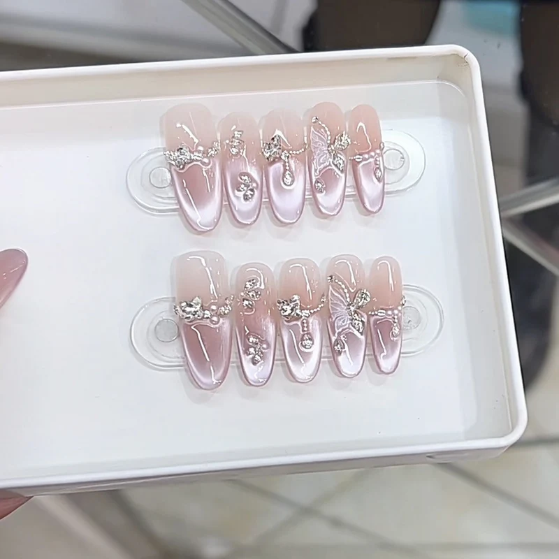 Elegant Rhinestone and Floral Press-On Nail Set Stornfield