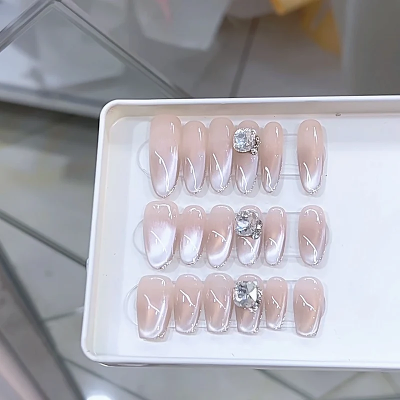 Elegant Rhinestone-Accented Press-On Nail Set Stornfield