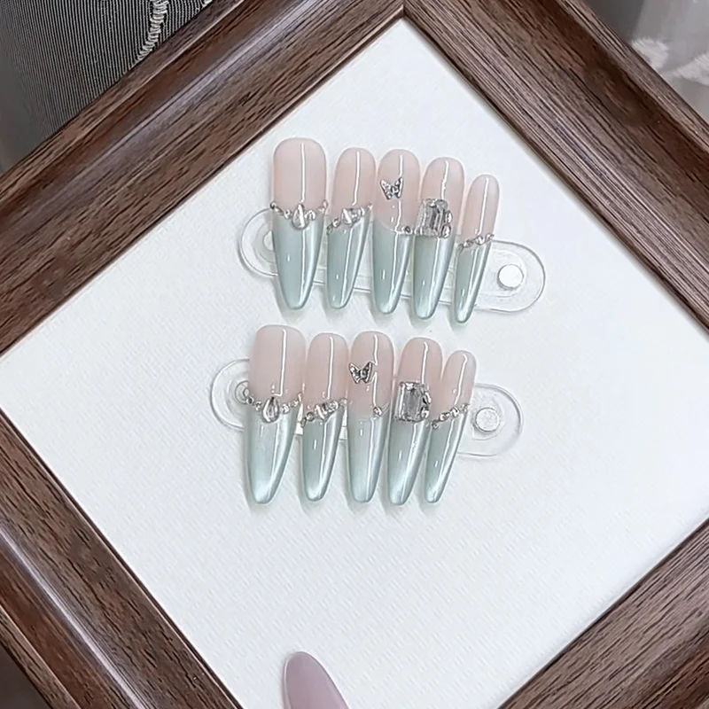 Elegant Press-On Nail Set with Crystal Accents Stornfield