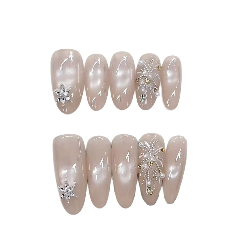 Elegant Press-On Nail Art with Rhinestones Stornfield