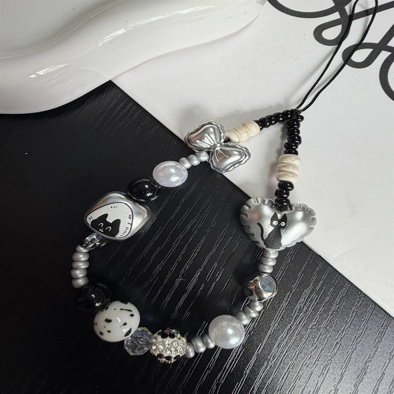 Perlenbesetztes Augenaccessoire Karnz