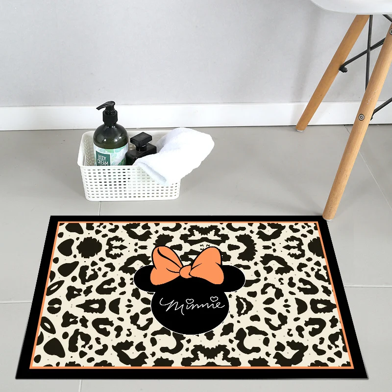 Elegant Marble Textured Bath Mat Stornfield
