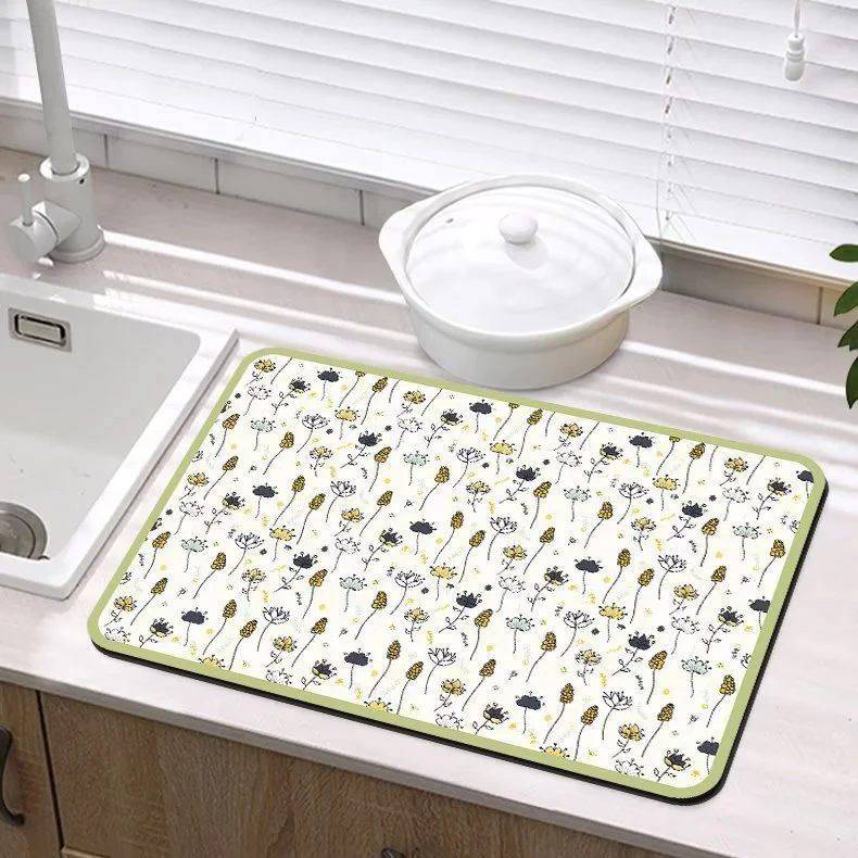 Elegant Floral Dining Table Mat Stornfield