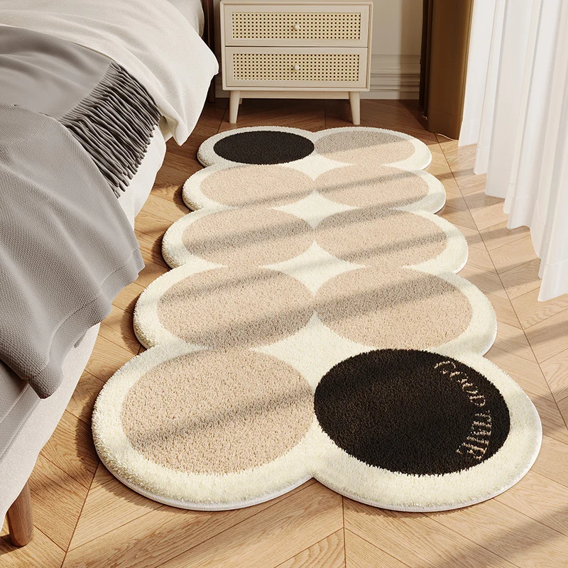 Decorative Scalloped Area Rug Stornfield