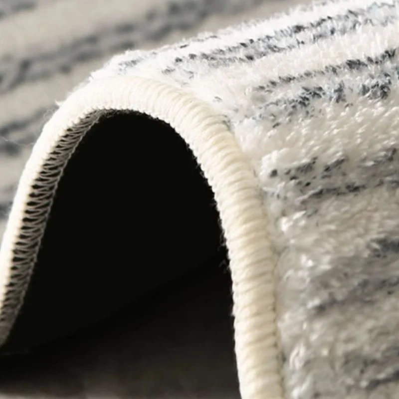 Decorative Scalloped Area Rug Stornfield